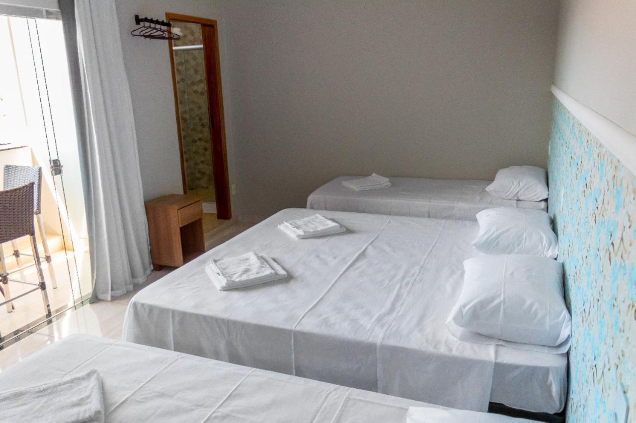 Pouso Oliveira Suites São João Batista do Glória Buitenkant foto
