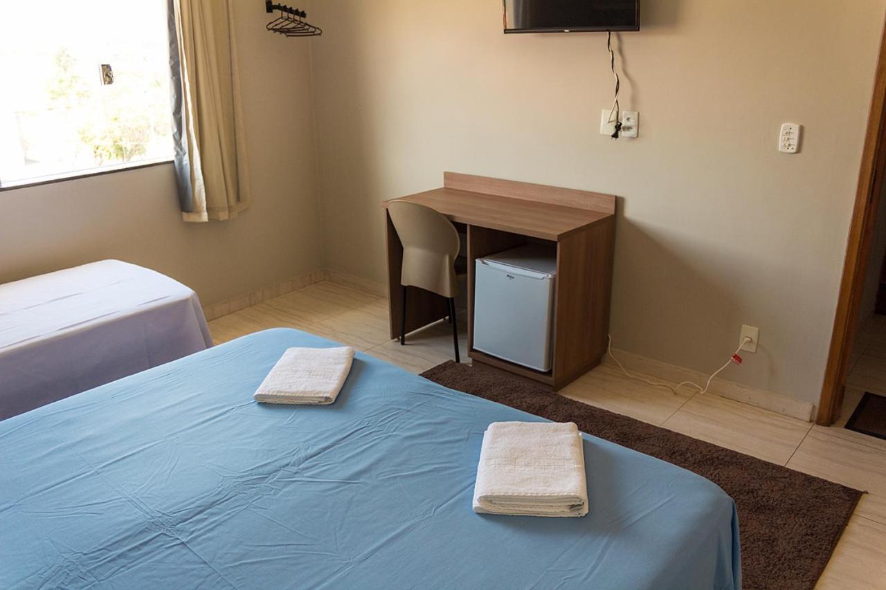 Pouso Oliveira Suites São João Batista do Glória Buitenkant foto